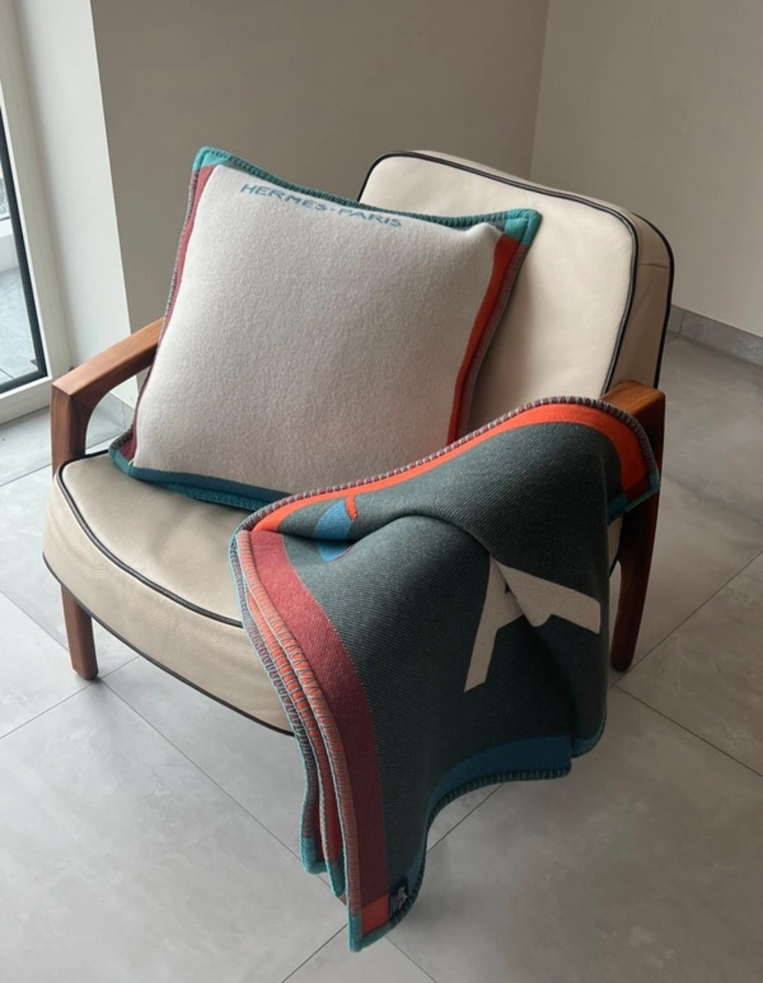 Ensemble plaid + coussins