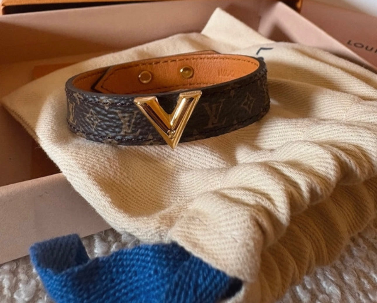 Bracelet Lv