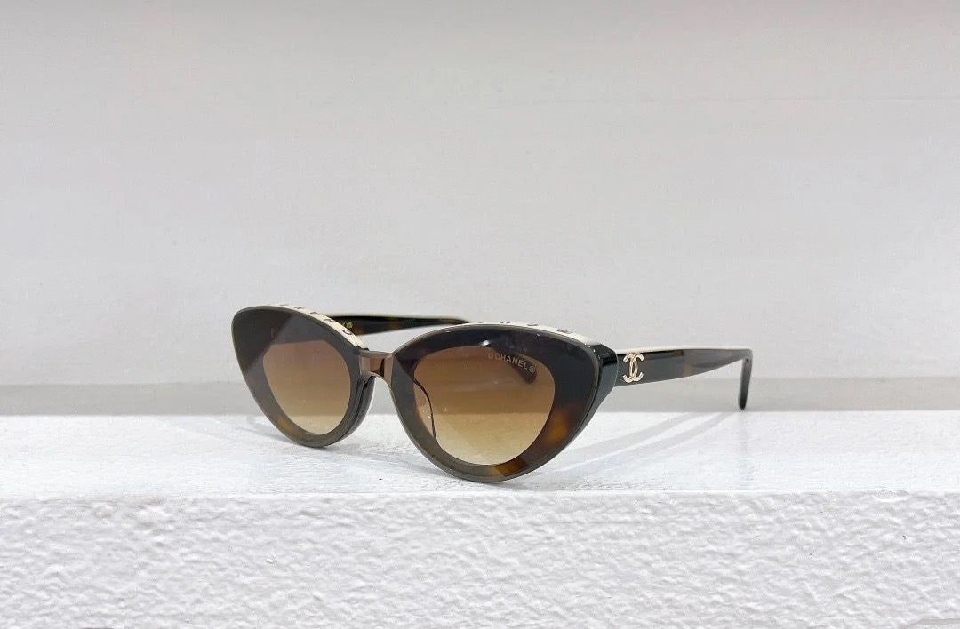Lunettes Ch*nel